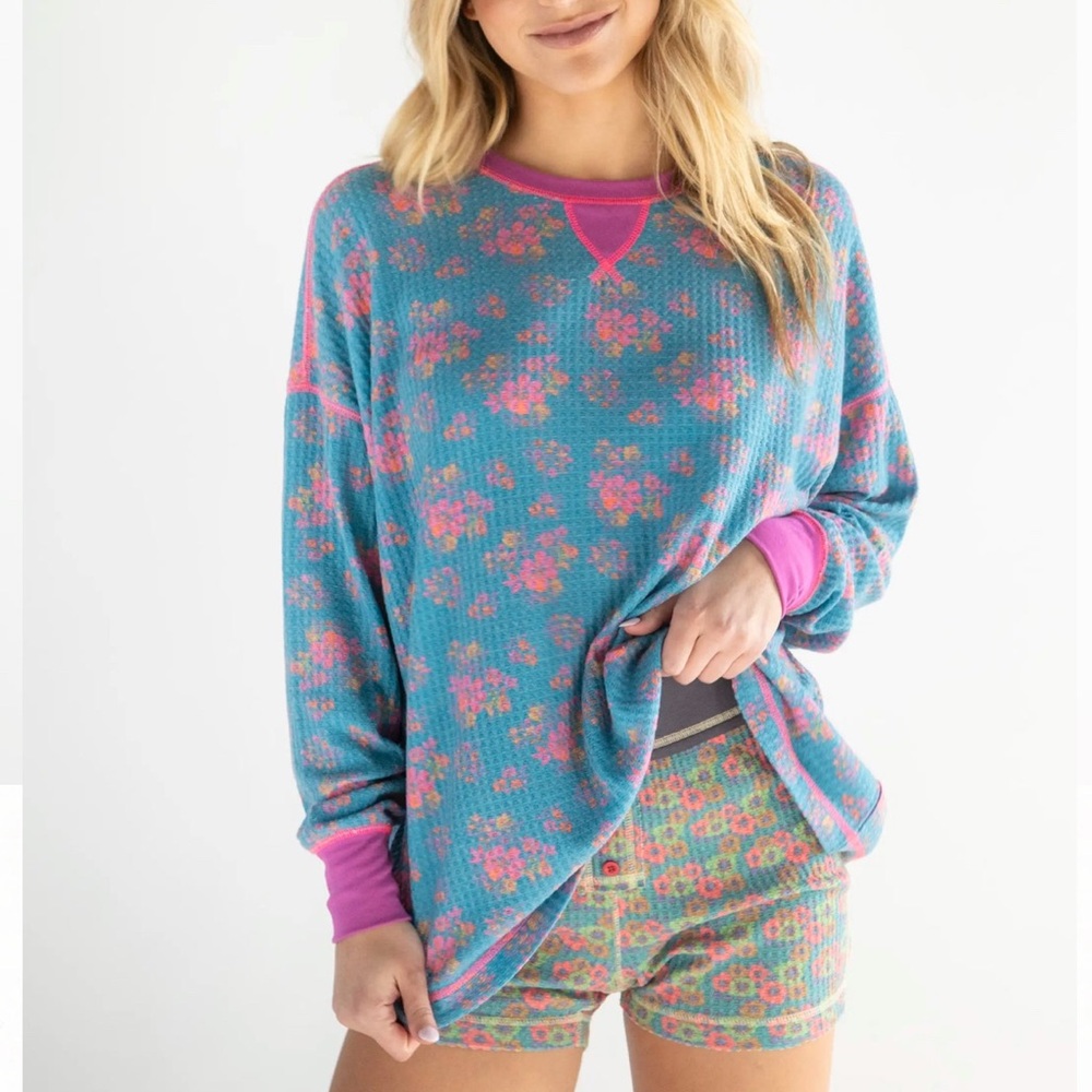 Natural life pajamas shorts and shirt